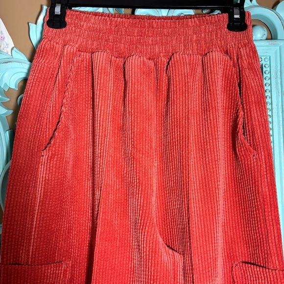 Urban Outfitters Drapey Corduroy Rust Wide Leg Pull On Pants Sz.XS Autumnal Boho - Picture 4 of 11